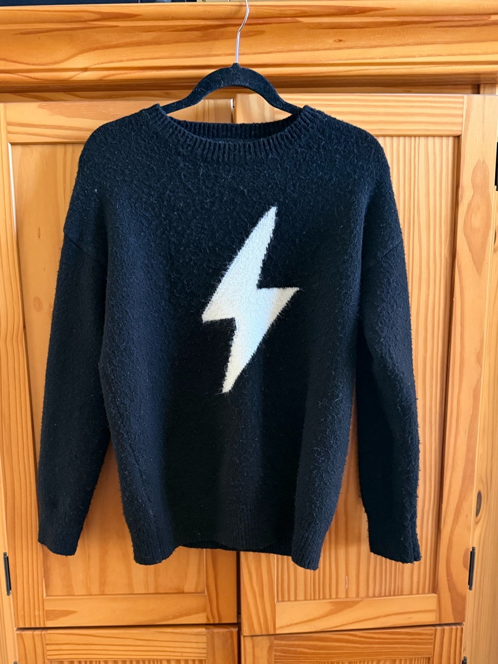 Storia Lightning Bolt Long Sleeve Sweater Black S